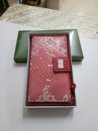 Cartera de cuero para mujer