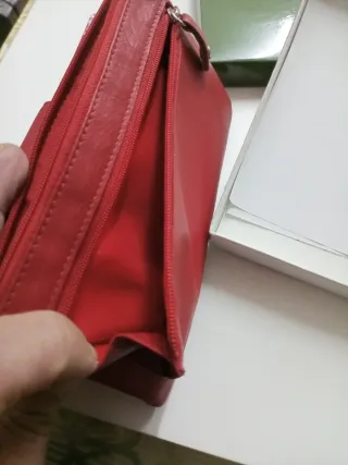 Cartera de cuero para mujer