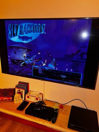 Consola PS4 Slim e Xbox One Preta