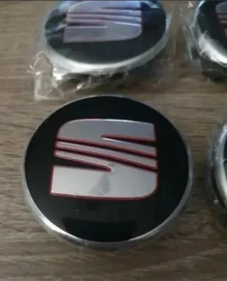 CENTRO LLANTA BUJE TAPABUJES SEAT 63MM 1P0 601 165