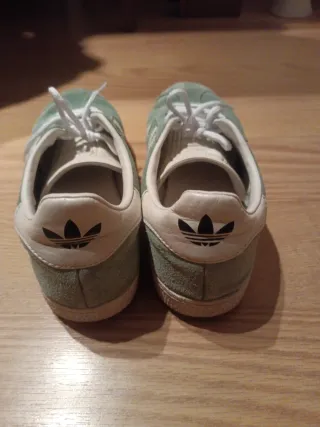 Zapatillas Adidas Gazelle Verde y Blanco