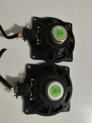 Altavoces Puerta VW Golf 5