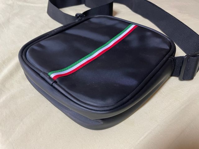 Bolso Bandolera Ferrari Negro