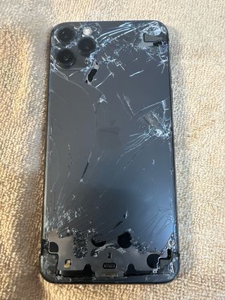 iPhone 11 Pro per pezzi o riparazione