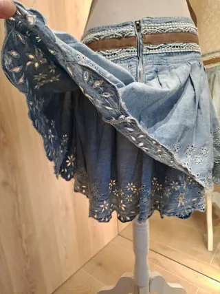 Falda vaquera Stradivarius