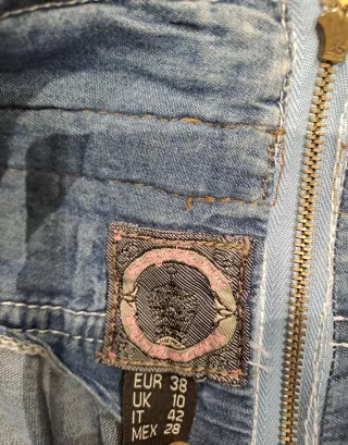 Falda vaquera Stradivarius