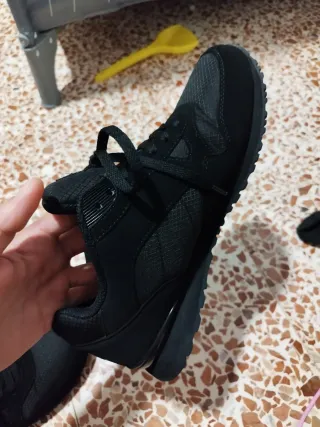 Zapatillas Fila Negras