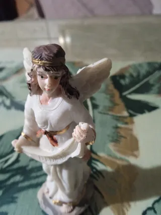 Figura Ángel Belén