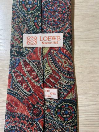 Corbata Loewe