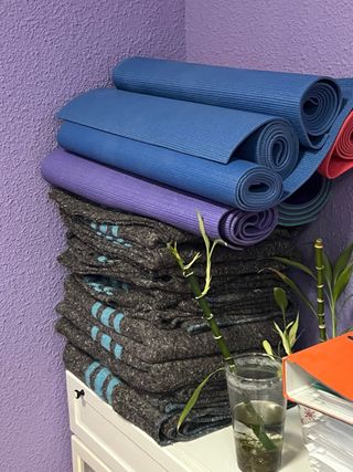 Mantas y esterillas de yoga
