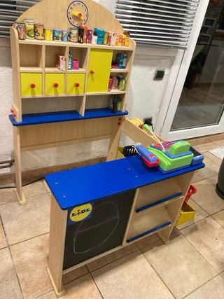 Tienda de madera Lidl para niños