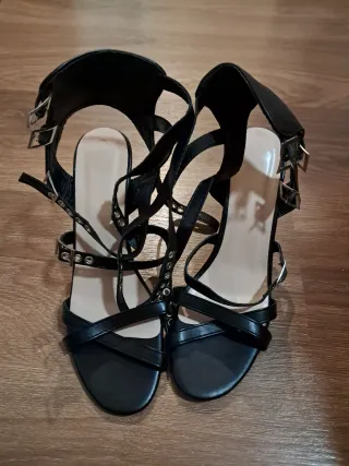 Scarpe col tacco nere da donna