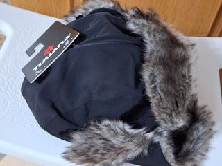 Gorro polar hombre NUEVO negro con pelo. TIJUANA