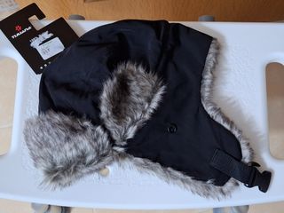 Gorro polar hombre NUEVO negro con pelo. TIJUANA