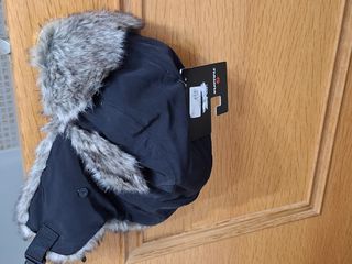 Gorro polar hombre NUEVO negro con pelo. TIJUANA