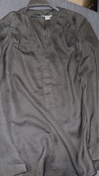 Blusa satinada blanca talla M