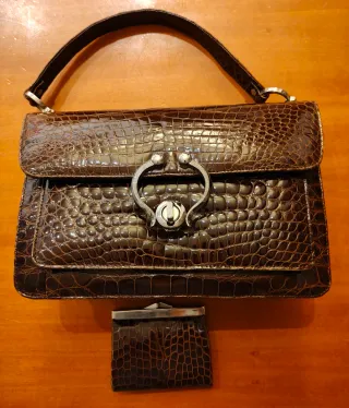 Bolso piel serpiente marrón