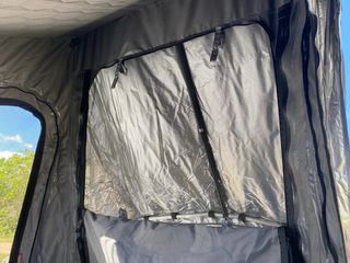 Tienda de techo nueva