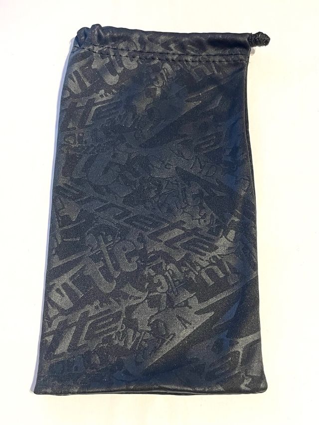 Funda microfibra para gafas Arnette