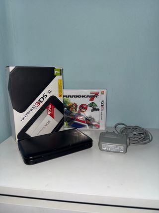 Nintendo 3DS XL Nera - Scatola