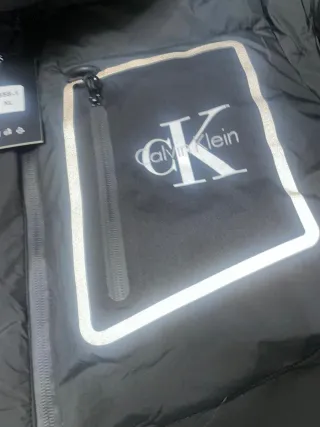 Chaqueta Calvin Klein Negra