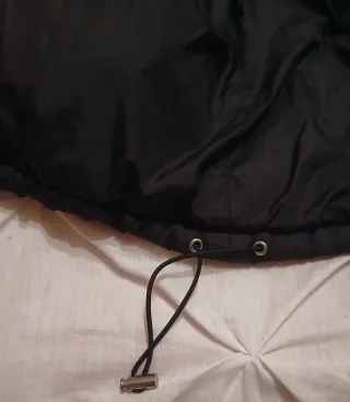 Piumino Guess donna nero taglia M