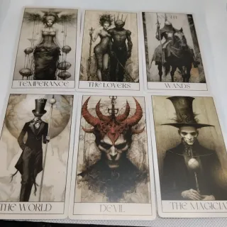 Tarot Oscuro - Cartas de Horror