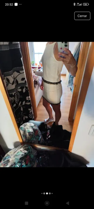 Conjunto top y falda beige