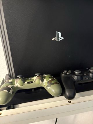 PS4 Slim Negra Mate Sony