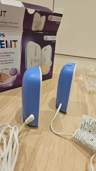 Vigilabebés intercomunicador Philips Avent SCD501