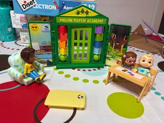 Academia Melon Patch Juguete