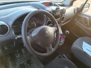 Furgón Peugeot Partner