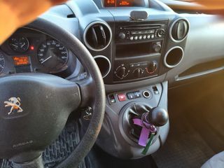 Furgón Peugeot Partner
