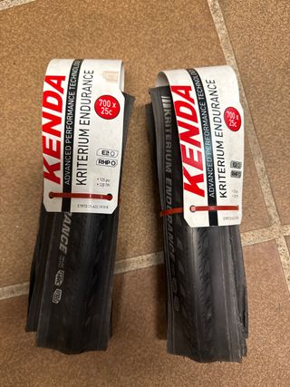 2 Cubiertas Kenda Kriterium Endurance 700x25c