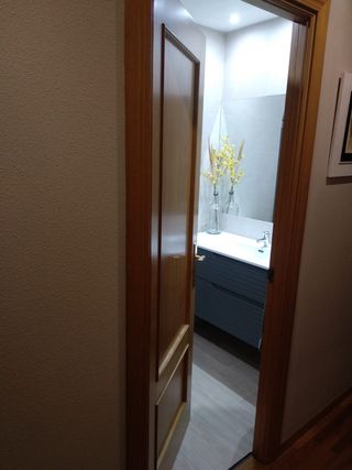 Puertas de interior abatibles y corredera