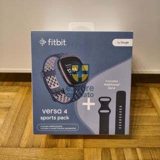 Fitbit Versa 4 Bundle (con cinturino sportivo)