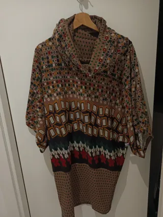 Jersey vestido estampado cuello alto