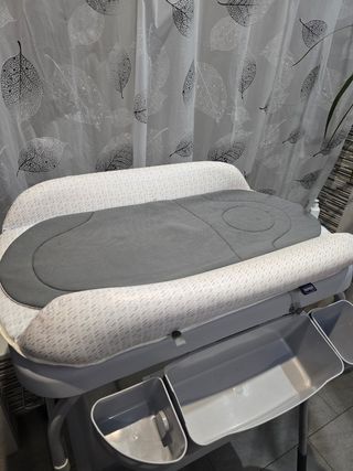 Cambiador bañera bebé.
