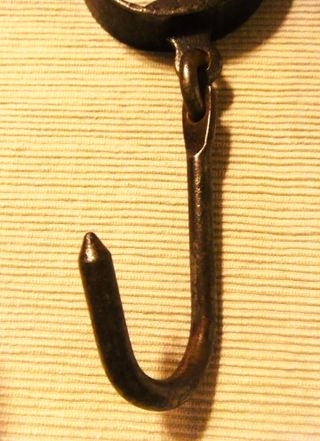 Balanza Romana Antigua de Media Luna