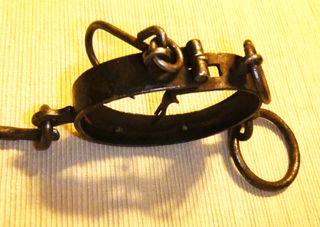 Balanza Romana Antigua de Media Luna