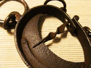 Balanza Romana Antigua de Media Luna