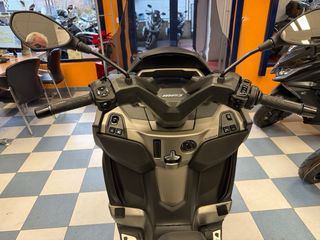 PIAGGIO MP3 530 HPE ABS ASR