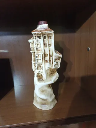 Botella Resolí Casas Colgadas