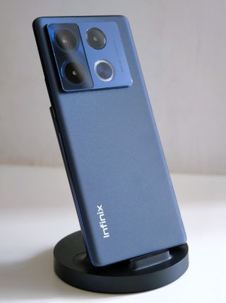 Infinix Note 40 Pro 4G • 8/256GB, Dual Sim, AMOLED