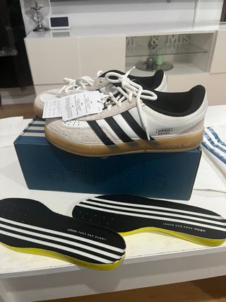 Adidas Gazelle Indoor Bad Bunny Talla 40