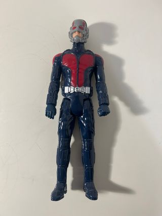 Figura Marvel Titan