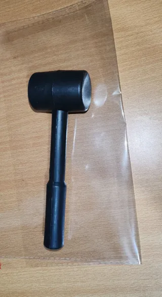 Mazo de goma negra para bricolaje y reparaciones