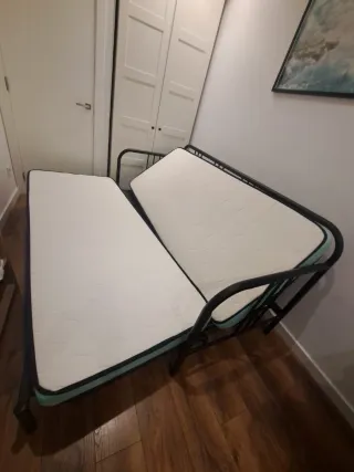 Diván Ikea con 2 colchones