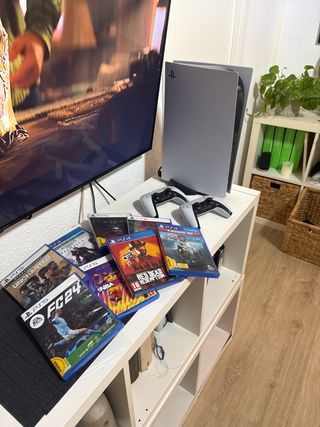 PS5 + 2 Mandos + 7 Juegos
