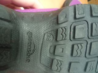 Botas nieve Quechua moradas T28